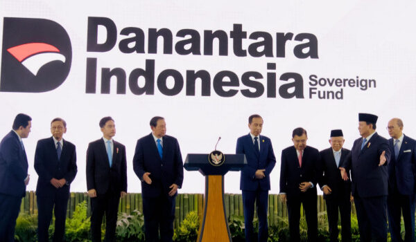 Presiden Prabowo Luncurkan Danantara: Energi Baru Investasi Masa Depan Indonesia