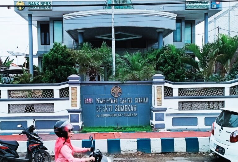 Belanja Lebaran Jadi Mudah Dengan TaHaRa dari BPRS Bhakti Sumekar