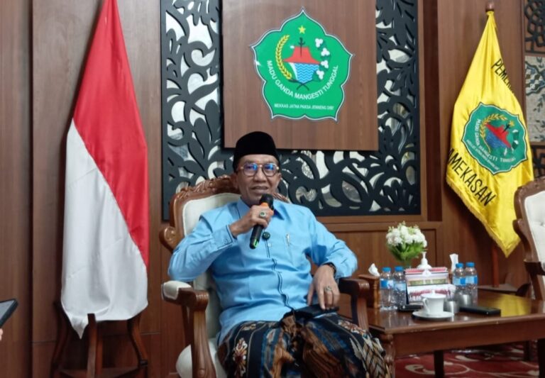 Bupati Pamekasan Sebut Kedatangan KPK Beri Pembinaan Bukan Penindakan