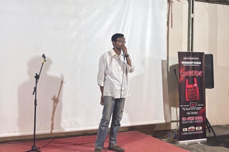 Aniversarry Warkop Cuan, 11 Komika Stand Up Indo Sumenep Hibur Pelanggan