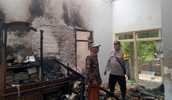 Rumah Warga di Giliraja Sumenep Terbakar, Kerugian Ditaksir Rp300 Juta