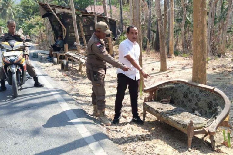 Ditemukan Terlantar di Pinggir Jalan, Polsek Prenduan Selidiki Dugaan Pembuangan Bayi