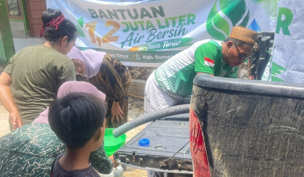 Tiga Bulan Krisis Air, BAZNAS Salurkan Bantuan ke Warga Pulau Kangean